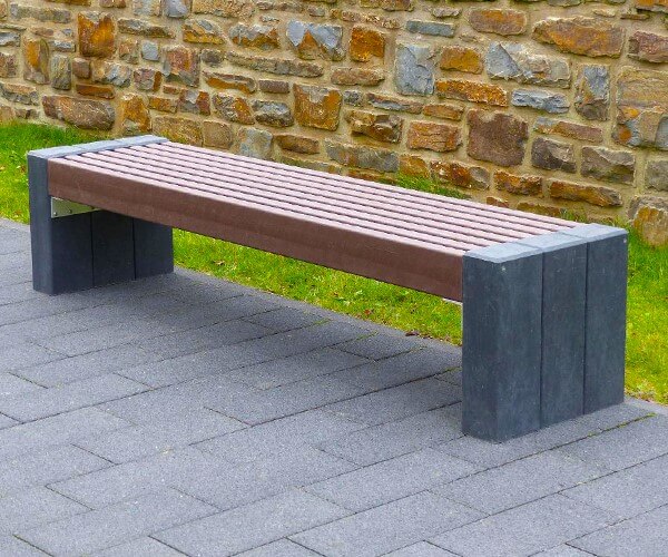 High Line Plinten - plint i genbrugsplast