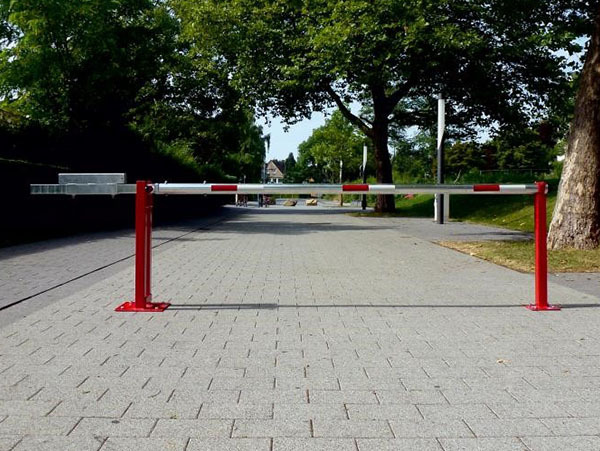 Hævebom – Pålidelig og fleksibel adgangskontrol