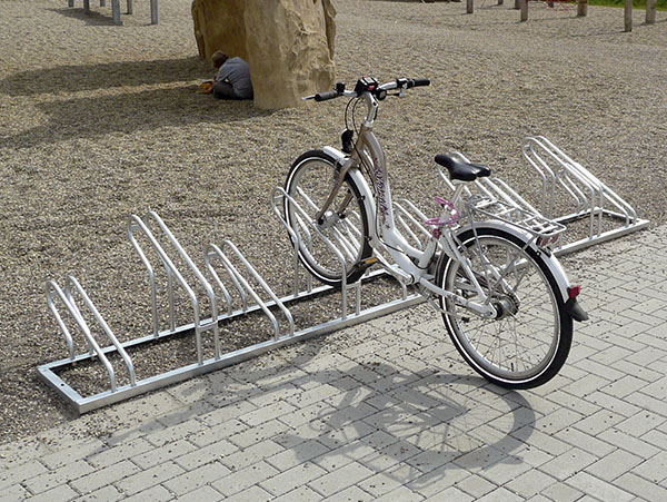 ALTEZZA Cykelstativer – Pladsbesparende og robuste løsninger