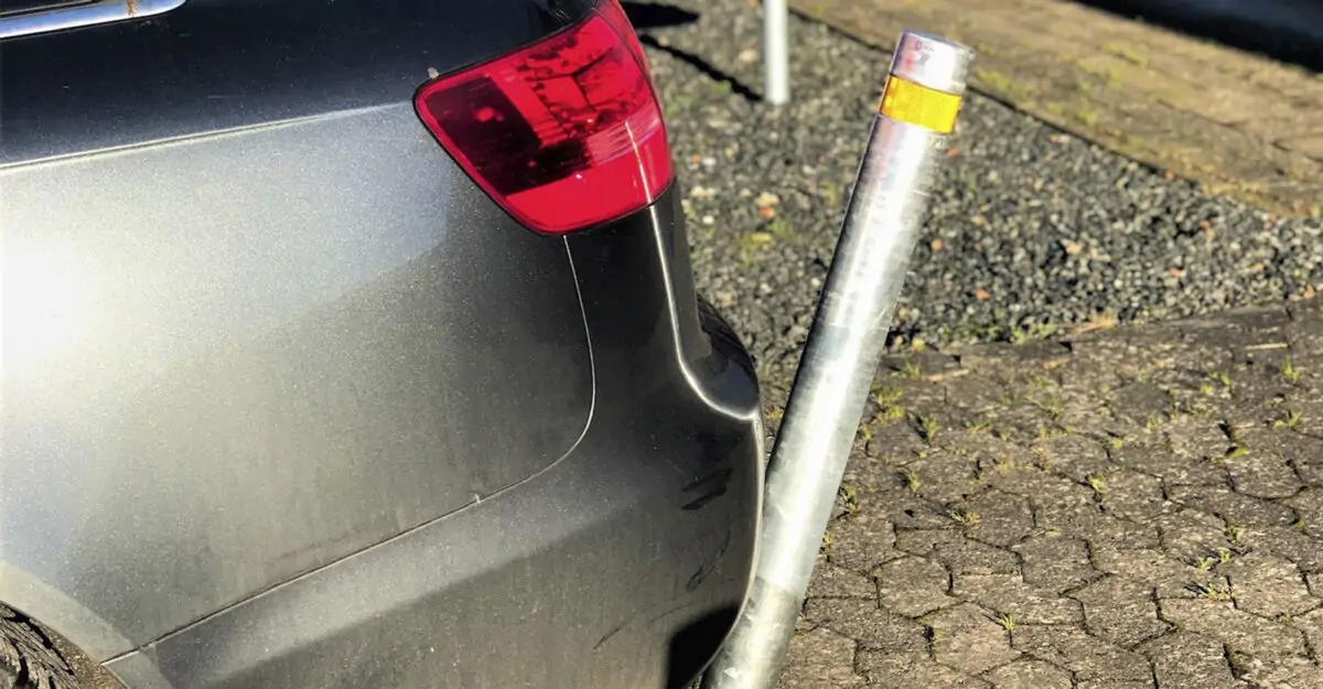 Tiltbar pullert 2