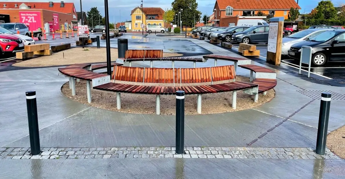 Tiltbar tinglev 4
