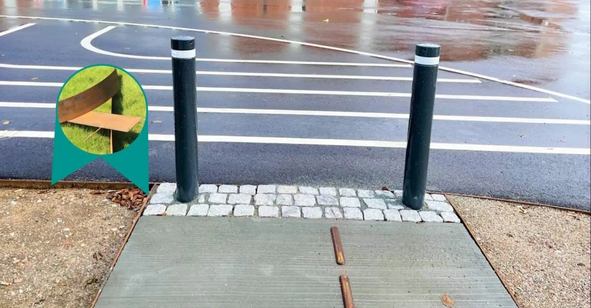 kantsætning i corten stål som kantafgrænsning