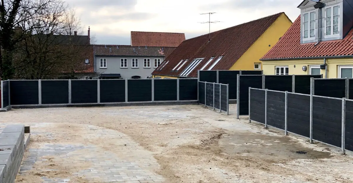 genbrugsplast modulopbyggende afskærmning til byområder med støjdæmpende effekt
