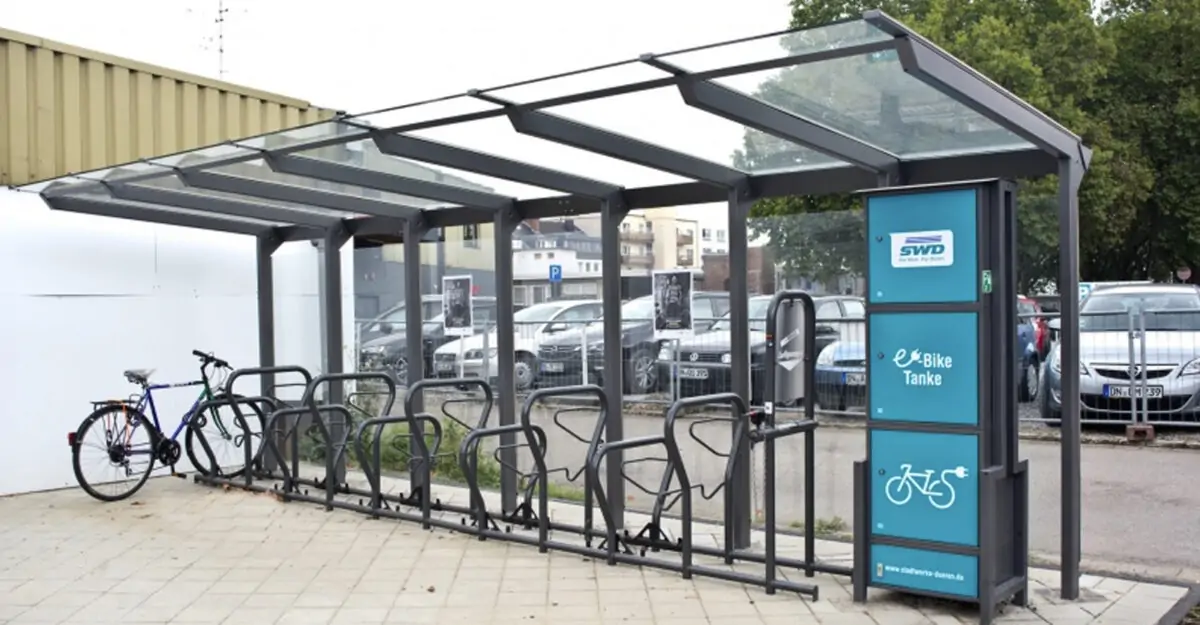 en række forskellige cykelstativer til enkelt, dobbelt cykelparkering og cykelparkering på række