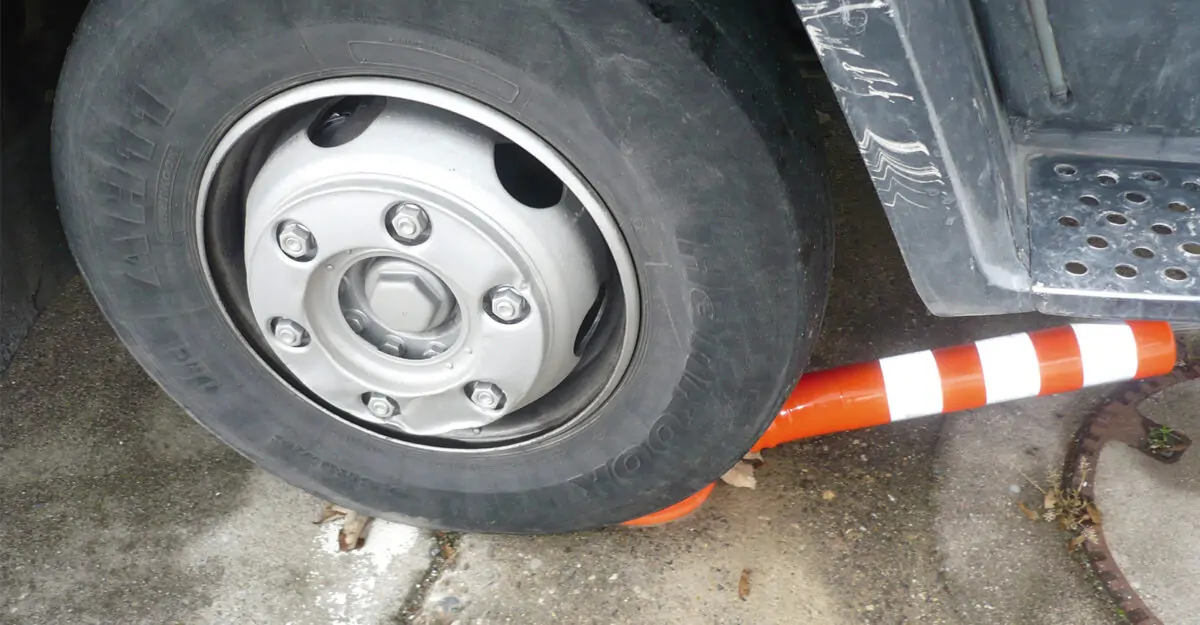 Plastik fleks pullert 1